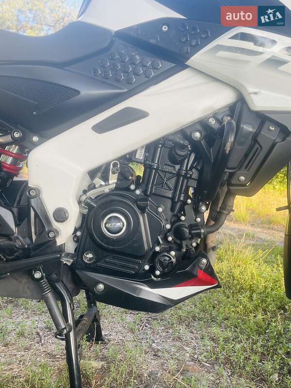 Мотоцикл Без обтекателей (Naked bike) Bajaj Pulsar NS200 2021 в Киеве