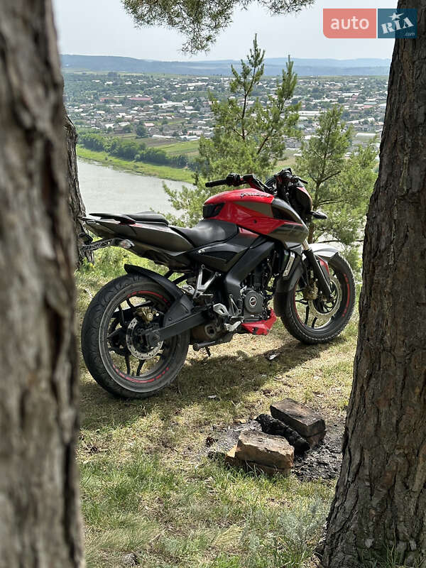 Мотоцикл Без обтікачів (Naked bike) Bajaj Pulsar NS200 2019 в Чорткові фото 9 Мотоцикл Без обтікачів (Naked bike) Bajaj Pulsar NS200 2019 в Чорткові