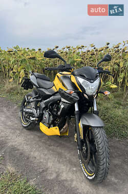 Мотоцикл Классик Bajaj Pulsar NS200 2018 в Рава-Русской