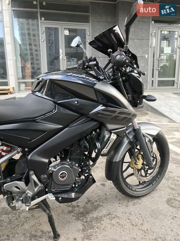 Мотоцикл Спорт-туризм Bajaj Pulsar NS200 2019 в Киеве