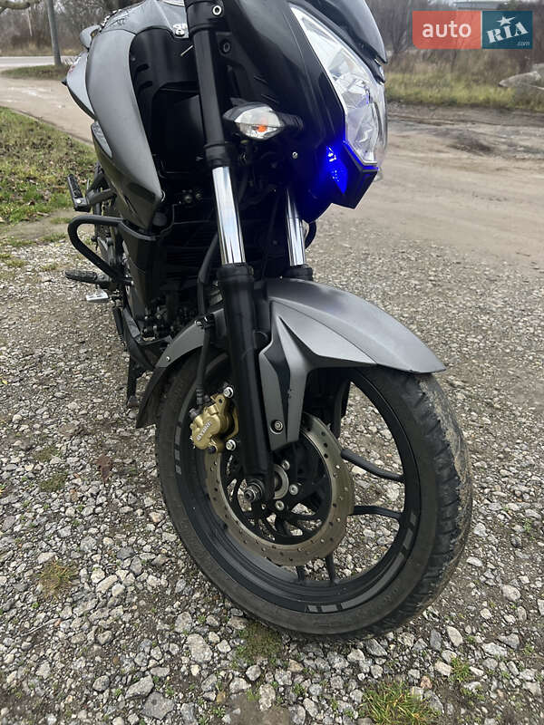 Мотоцикл Без обтекателей (Naked bike) Bajaj Pulsar NS200 2019 в Новоднестровске фото 4 Мотоцикл Без обтекателей (Naked bike) Bajaj Pulsar NS200 2019 в Новоднестровске