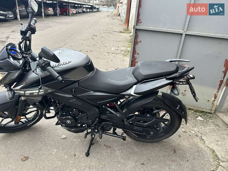 Bajaj Pulsar NS200 2022 Bajaj Pulsar NS200 2022