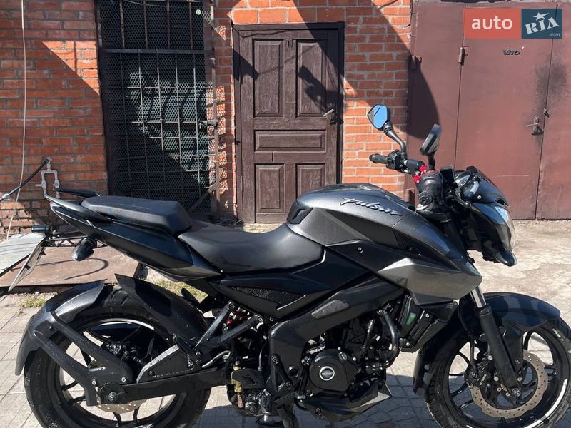 Мотоцикл Классик Bajaj Pulsar NS200 2023 в Котельве
