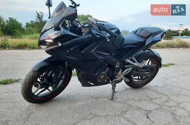 Мотоцикл Супермото (Motard) Bajaj Pulsar RS200 2017 в 