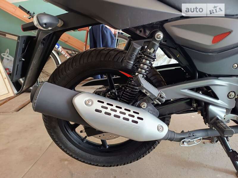 Мотоцикл Багатоцільовий (All-round) Bajaj Pulsar 2021 в Обухові