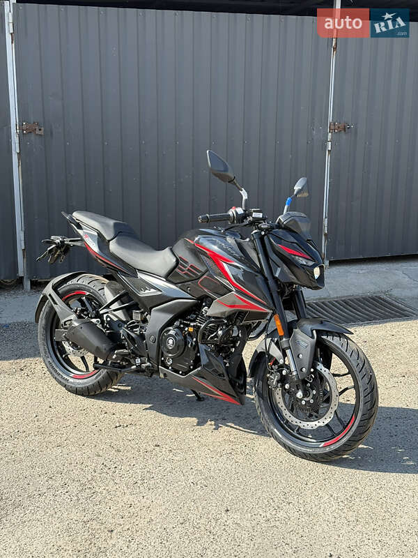 Мотоцикл Без обтекателей (Naked bike) Bajaj Pulsar 2025 в 