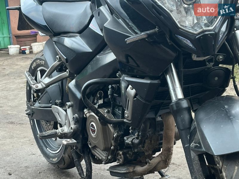 Bajaj Pulsar 2014