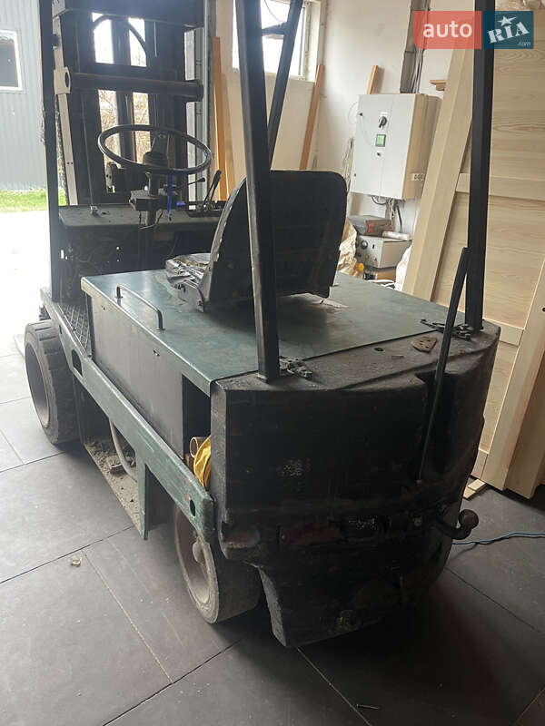 Вилочний навантажувач Balkancar EV 2000 в Радомишлі