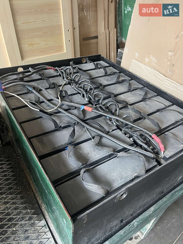 Вилочний навантажувач Balkancar EV 2000 в Радомишлі