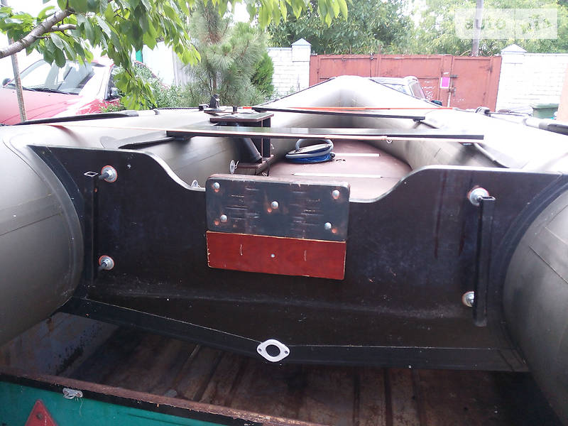Лодка Bark BN 2014 в Черкассах