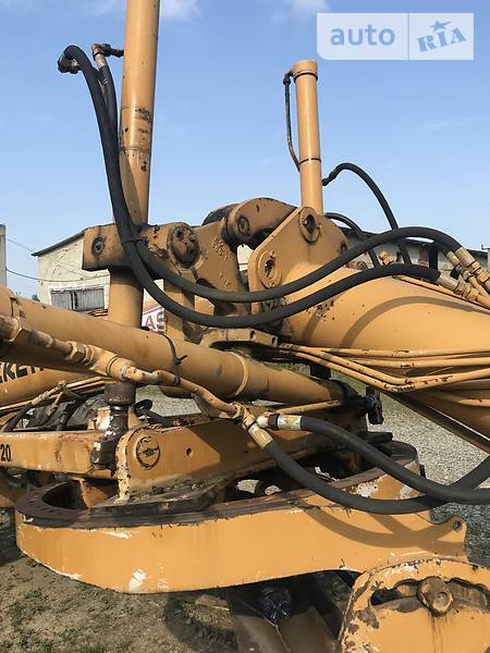 Автогрейдер Baukema SHM 1996 в Косове