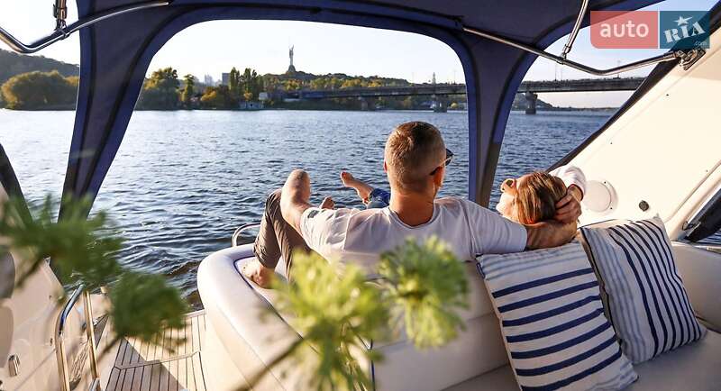 Катер Bavaria Sport 2007 в Києві