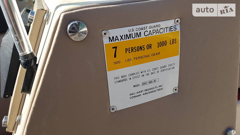 Катер Bayliner 180 2007 в Южноукраинске