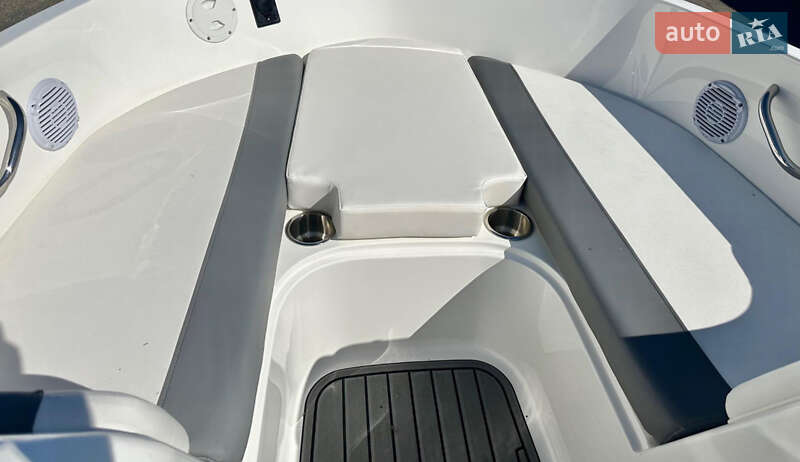 Човен Bayliner 180 2024 в Одесі фото 10 Човен Bayliner 180 2024 в Одесі