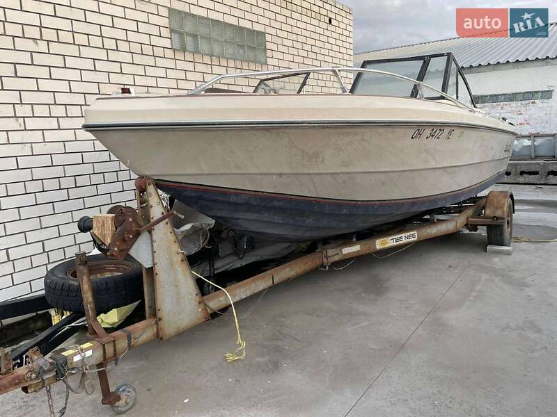 Bayliner 2252 1984