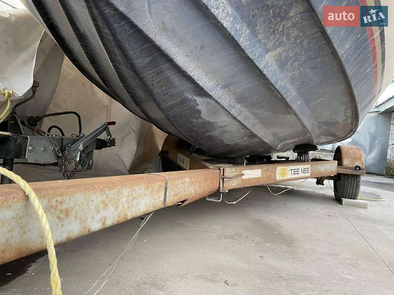 Катер Bayliner 2252 1984 в Киеве фото 12 Катер Bayliner 2252 1984 в Киеве