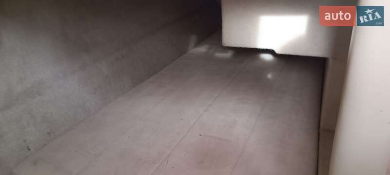 Моторная яхта Bayliner 2859 1999 в Кельменцах