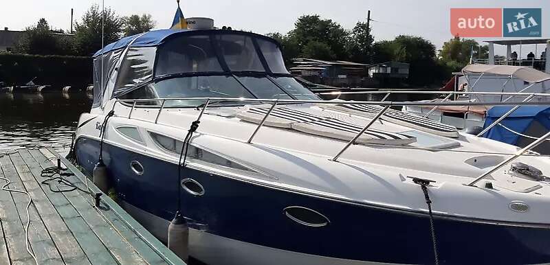 Моторная яхта Bayliner 320 2008 в Киеве фото 13 Моторная яхта Bayliner 320 2008 в Киеве