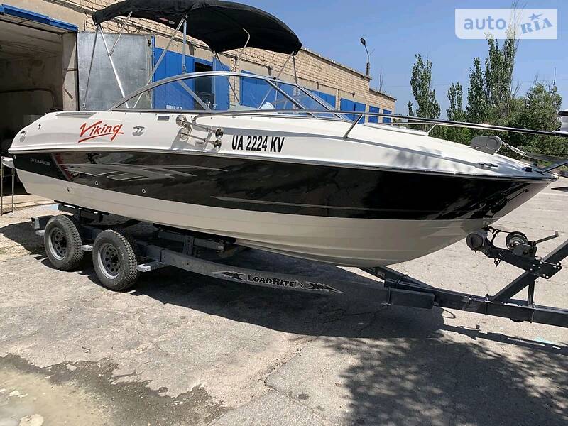 Bayliner Capri
