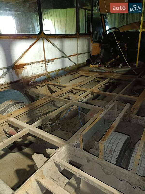 Пригородный автобус БАЗ 2114 2006 в Калиновке