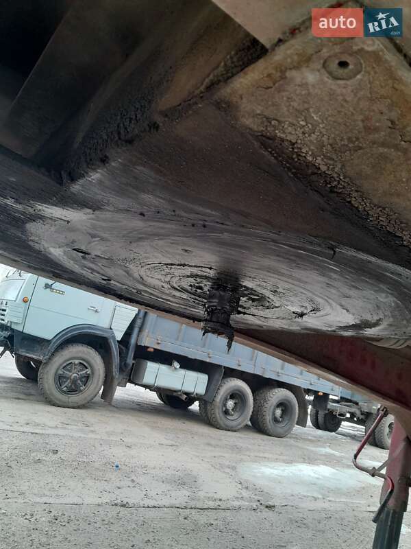 Самосвал полуприцеп Benalu Benalu 2006 в Лубнах