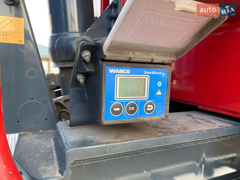 Зерновоз - полуприцеп Benalu Benalu 2016 в Черновцах фото 4 Зерновоз - полуприцеп Benalu Benalu 2016 в Черновцах