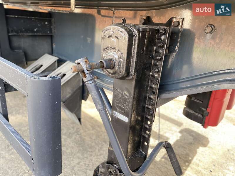 Самоскид причіп Benalu Benalu 2004 в Хусті