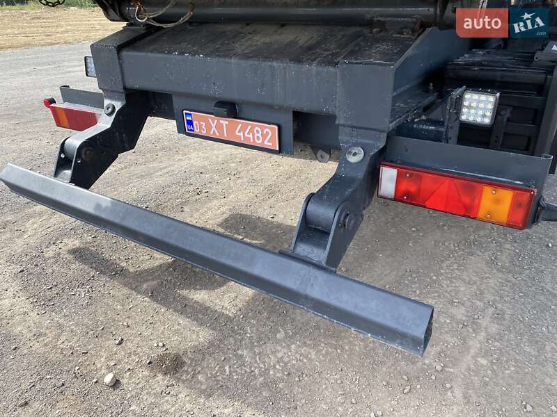 Самоскид причіп Benalu Benalu 2004 в Хусті