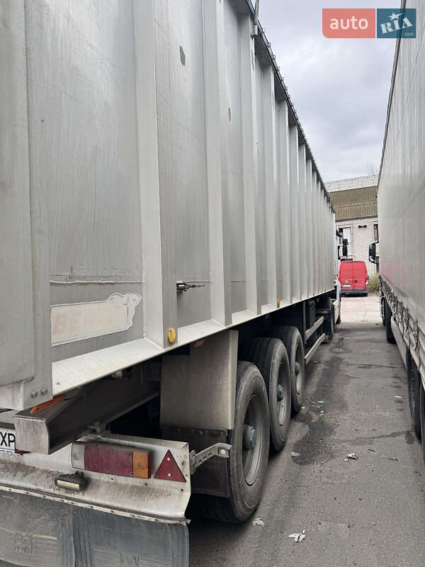 Самоскид напівпричіп Benalu Benalu 1990 в Миколаєві фото 4 Самоскид напівпричіп Benalu Benalu 1990 в Миколаєві