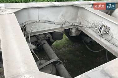 Самосвал полуприцеп Benalu Benalu 2005 в 