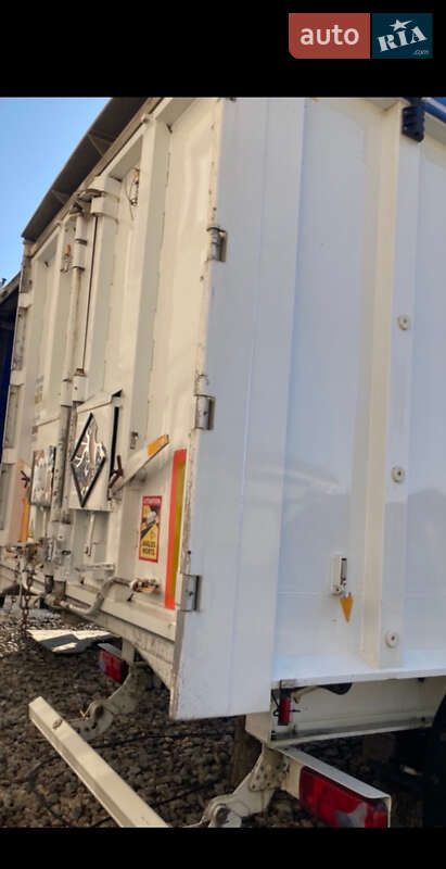 Зерновоз - полуприцеп Benalu Bencere 2008 в Тернополе