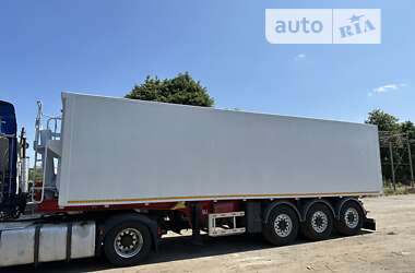 Самосвал полуприцеп Benalu C34CMS01 2010 в Гайвороне