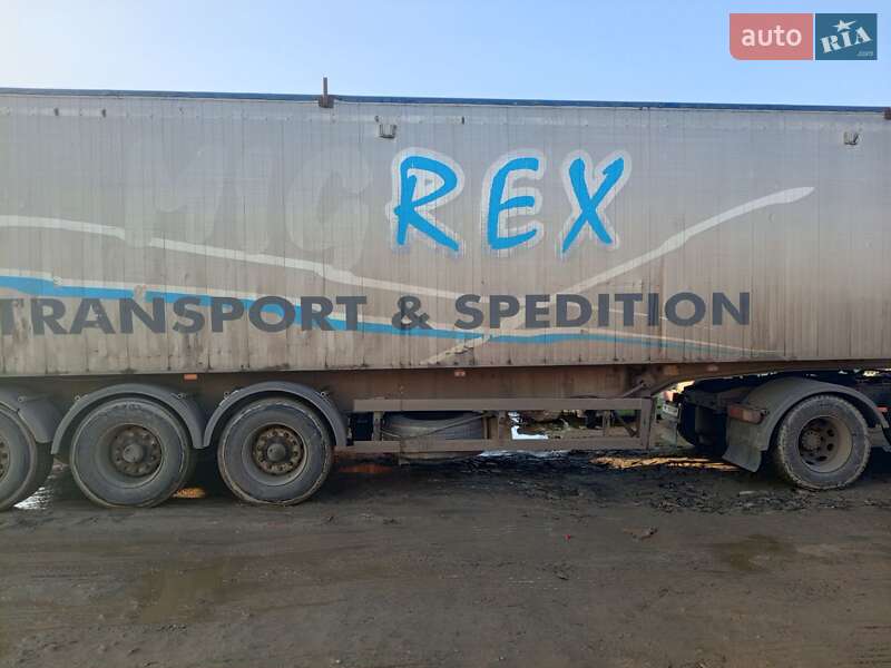 Зерновоз - напівпричіп Benalu Happy 2000 в Павлограді