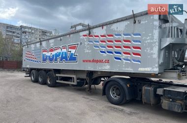 Зерновоз - полуприцеп Benalu Optiliner 2009 в Запорожье