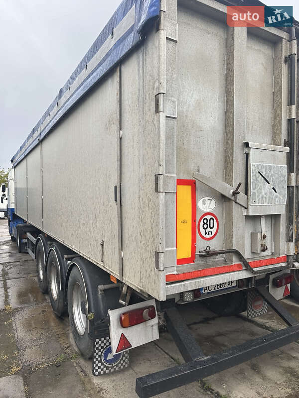 Самосвал полуприцеп Benalu TF34C-Z 2001 в Владимире