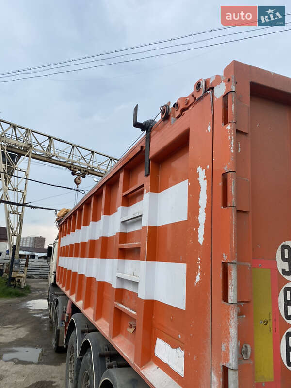 Самоскид напівпричіп Benalu TF34C1 2012 в Коломиї фото 4 Самоскид напівпричіп Benalu TF34C1 2012 в Коломиї