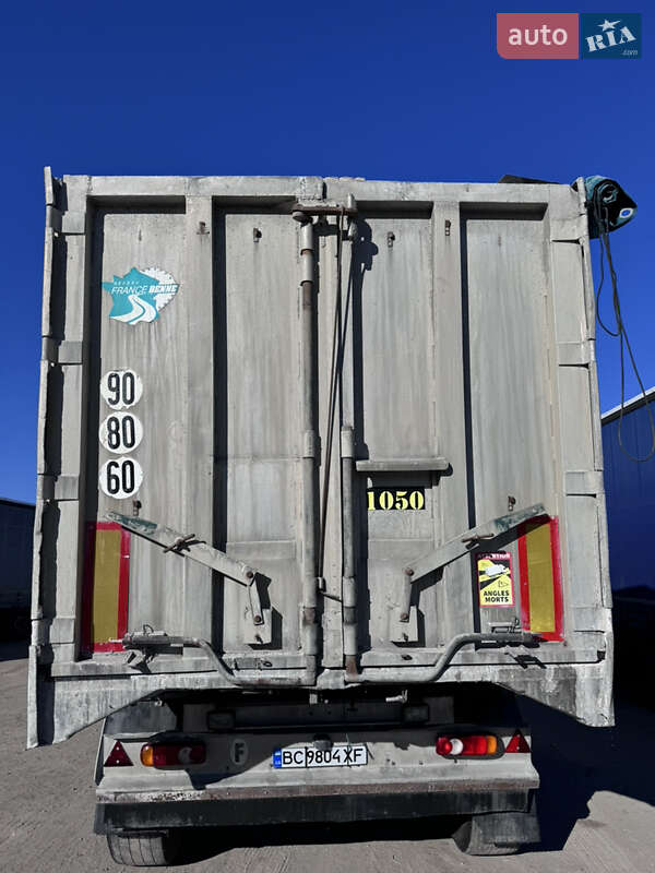 Зерновоз - полуприцеп Benalu TF34C1 2000 в Львове