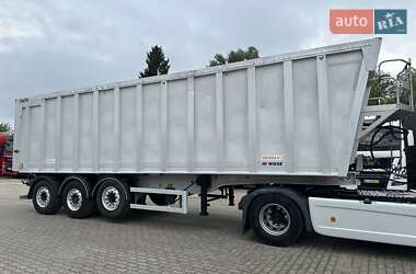 Самоскид напівпричіп Benalu TX39 2012 в 