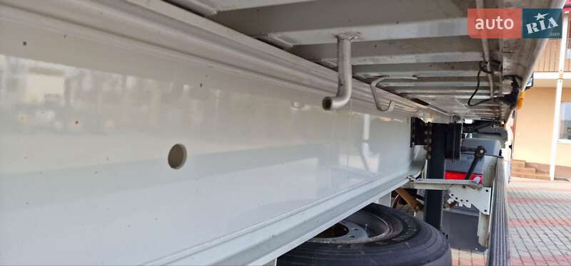 Самосвал полуприцеп Benalu TX 2010 в Виннице