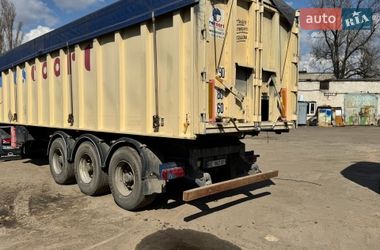 Бортовой полуприцеп Benalu TX 2005 в Николаеве