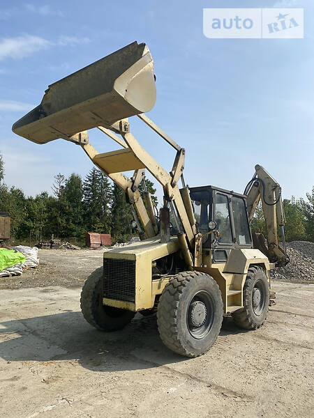 Экскаватор погрузчик Benati 2000 1996 в Ивано-Франковске