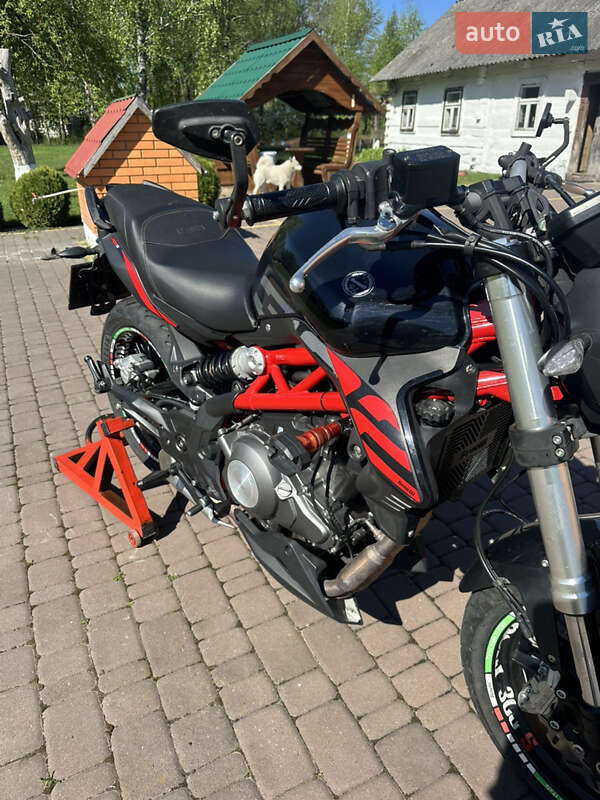Мотоцикл Без обтекателей (Naked bike) Benelli 302S 2020 в Ратным фото 4 Мотоцикл Без обтекателей (Naked bike) Benelli 302S 2020 в Ратным