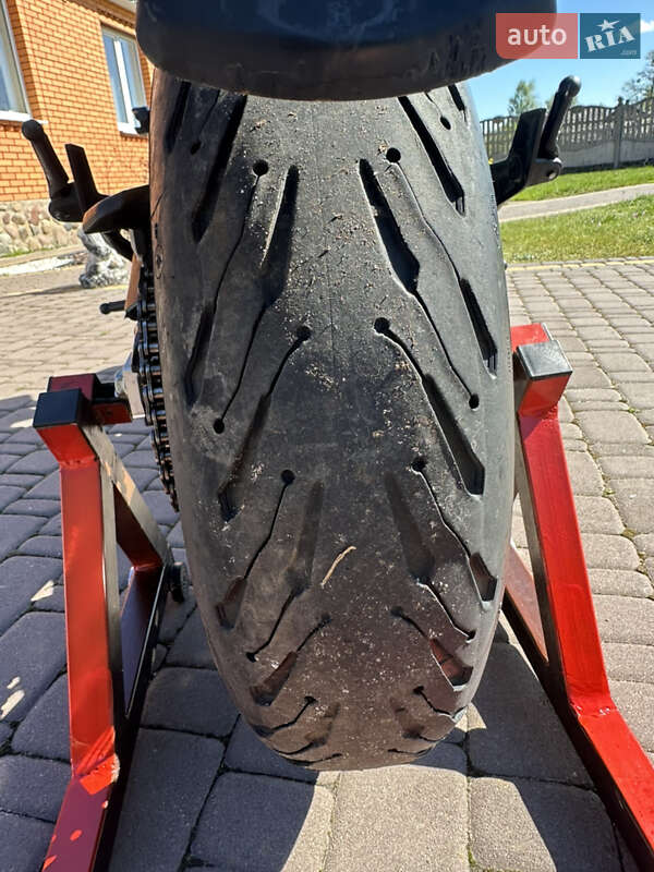 Мотоцикл Без обтекателей (Naked bike) Benelli 302S 2020 в Ратным фото 10 Мотоцикл Без обтекателей (Naked bike) Benelli 302S 2020 в Ратным