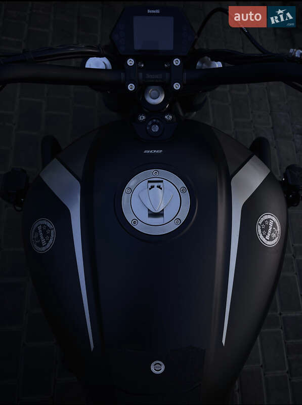 Мотоцикл Без обтікачів (Naked bike) Benelli 502C 2021 в Одесі