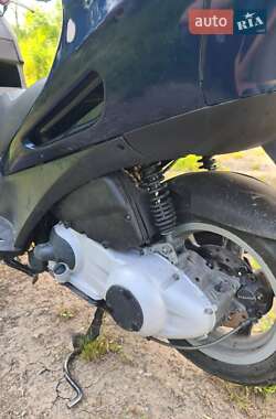 Скутеры с кабиной Benelli Adiva 2002 в 
