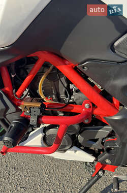 Мотоцикл Без обтекателей (Naked bike) Benelli TNT 25 2016 в 