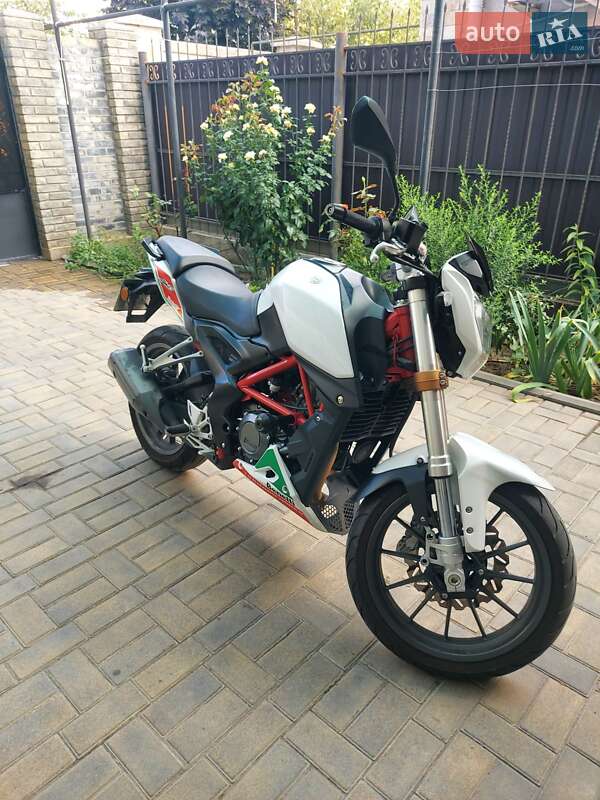 Мотоцикл Без обтікачів (Naked bike) Benelli TNT 25 2019 в Одесі фото 10 Мотоцикл Без обтікачів (Naked bike) Benelli TNT 25 2019 в Одесі