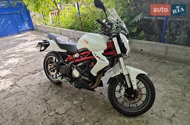 Спортбайк Benelli TNT 300 2018 в 