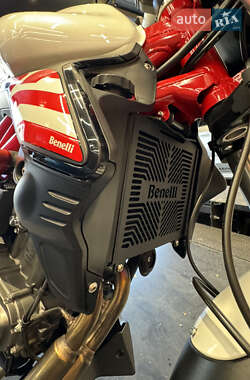 Мотоцикл Без обтекателей (Naked bike) Benelli TNT 302S 2019 в 