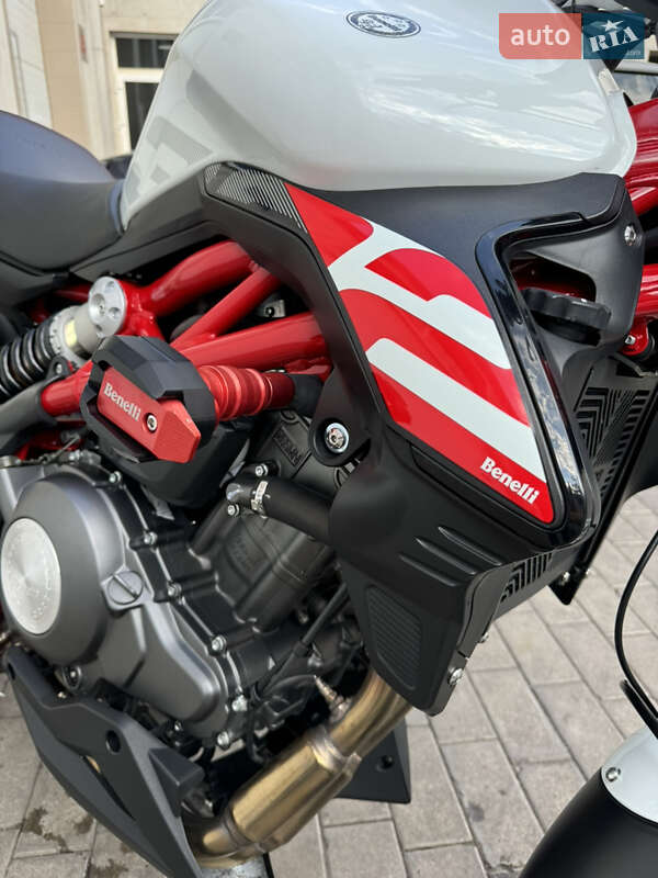Мотоцикл Без обтекателей (Naked bike) Benelli TNT 302S 2019 в Одессе